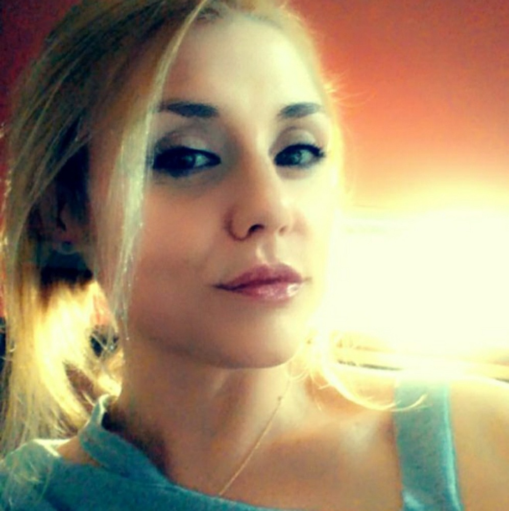 Meet your Posher, Ashlie